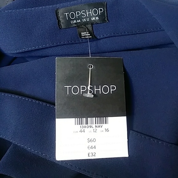 TOPSHOP coldshoulder NWT top navy blue [0066]… - Picture 4 of 7